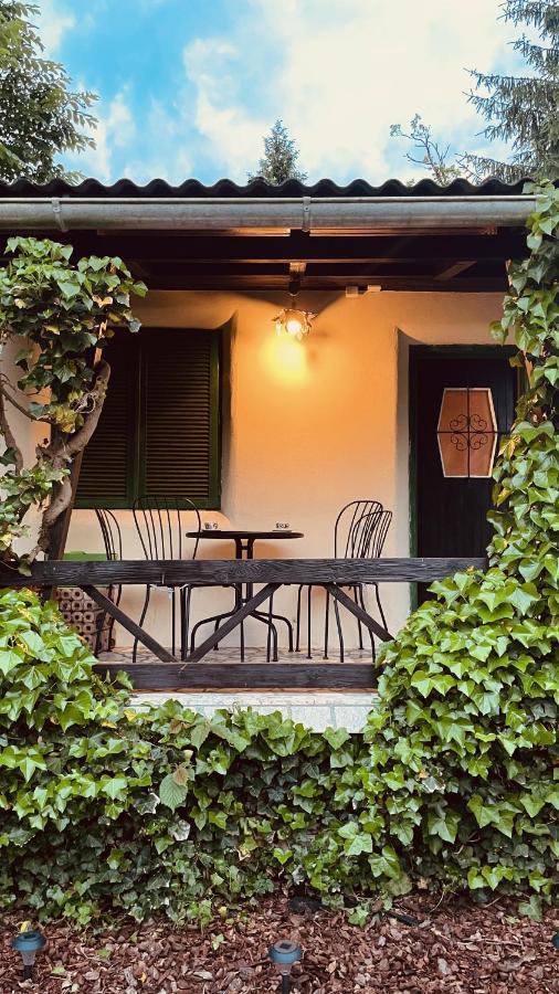Mika'S Garden Villa Bled Ngoại thất bức ảnh