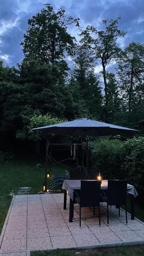 Mika'S Garden Villa Bled Ngoại thất bức ảnh